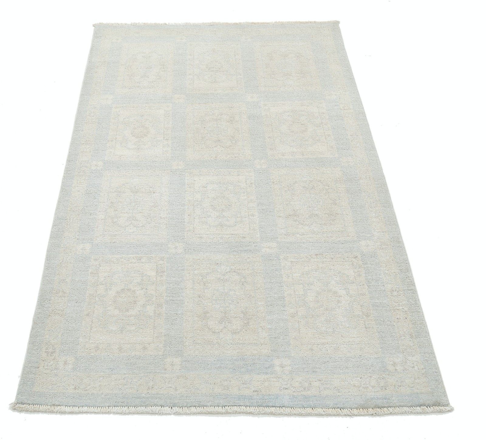 Tapis d'accent traditionnel noué à la main, 3 x 5,2 pi. Tapis en laine à motifs floraux dans des tons doux photo Textiles