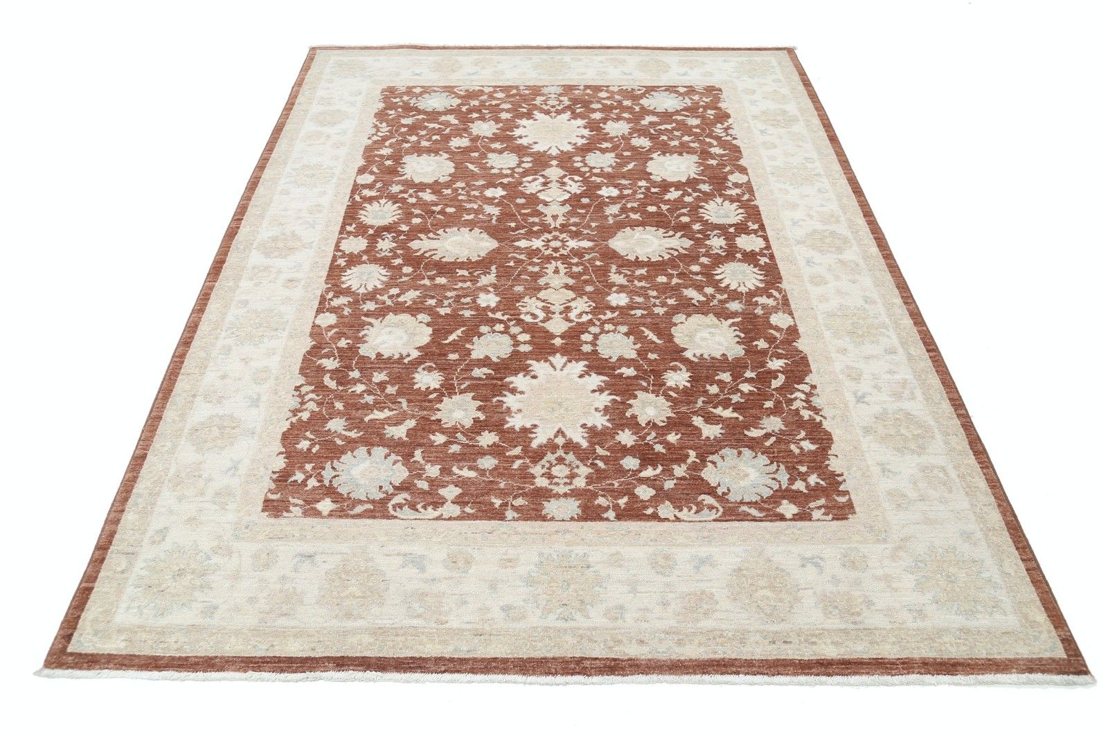 Handgeknoopt Bloemen Vloerkleed 5,7 x 7,8 ft, Rood Veld met Ivoren Rand photo Textiel