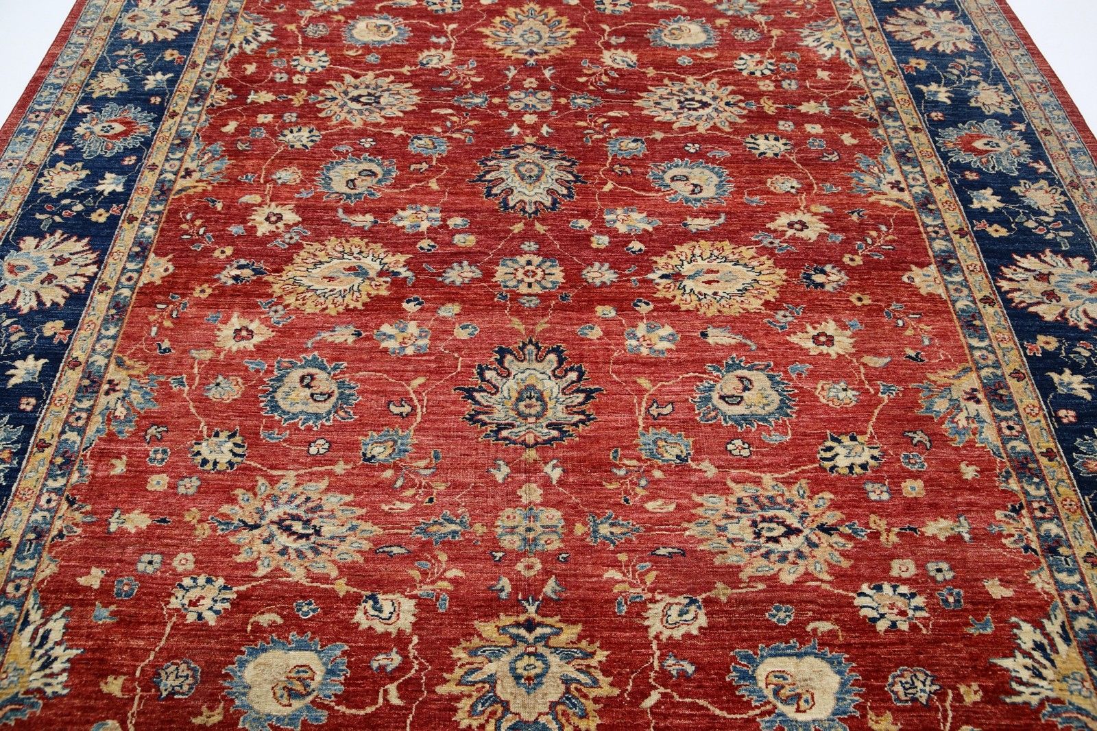 Tapis noué à la main 252 x 308 cm, bleu marine et rouge, motifs floraux en laine photo 3908.0