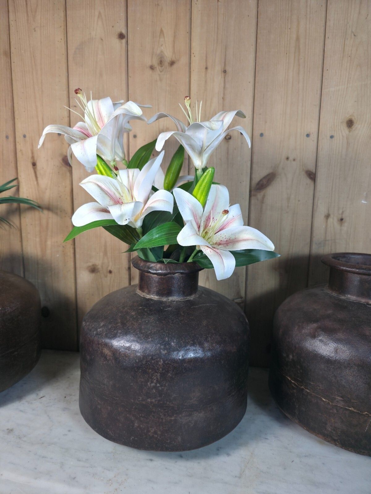 photo furniture Old Vintage Rustic Wabi Sabi Heavy Duty Metal Iron Indian Water Pot Vase Carrier