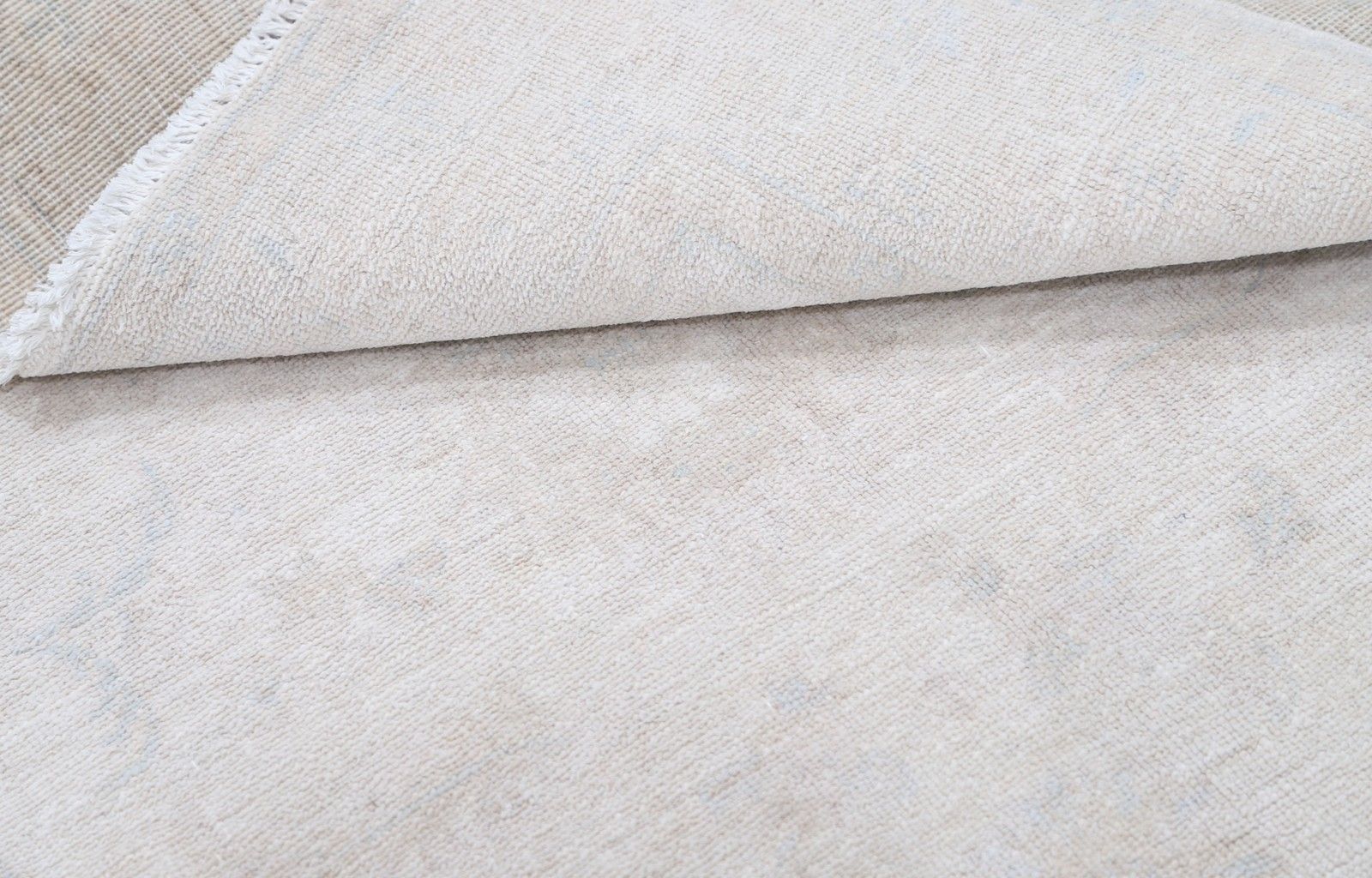 3.2x5 Ft Traditional Turkish Accent Rug. Handmade Beige Small Rug. 100% Wool photo Textiles