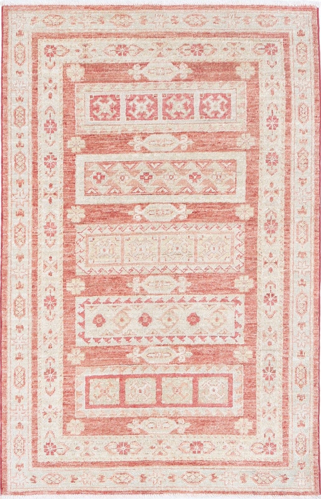 2,7x4,3 ft handgeknoopt vloerkleed in rood en ivoor. Turks accent­kleed met geometrisch motief