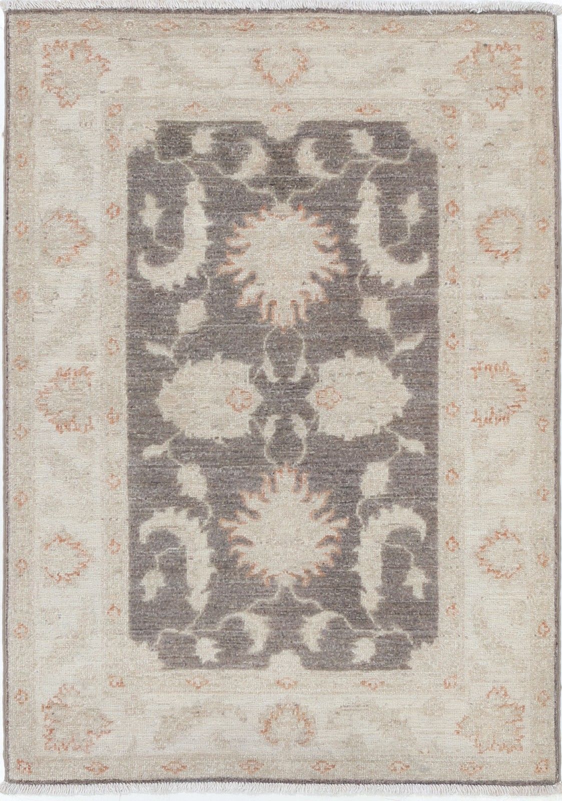 2.6x3.8 Ft Hand Knotted Floral Turkish Area Rug In Gray And Beige. 100% Wool