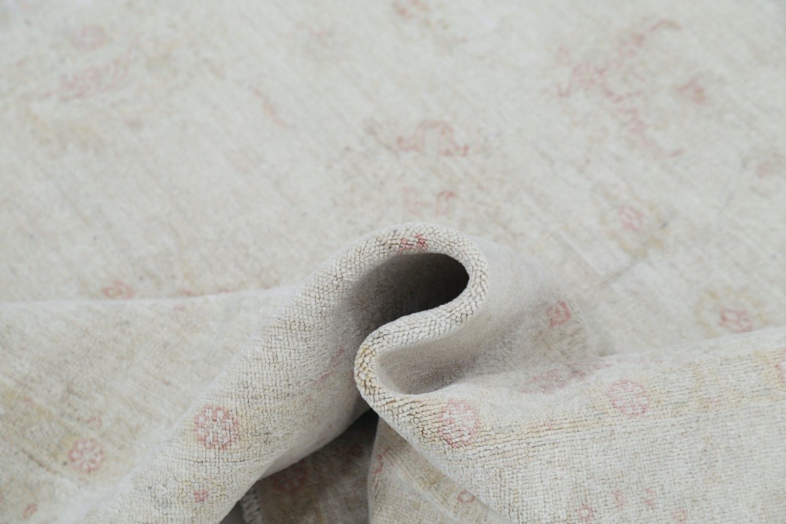 5,4x6,2 ft Handgeknoopt Beige Wollen Oushak Vloerkleed met Allover Bloemmotief photo vinterior