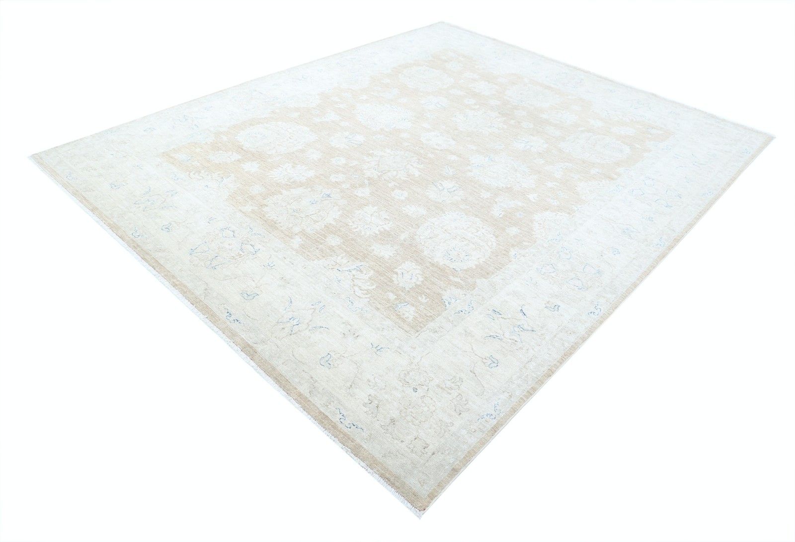 Tapis de sol noué à la main, aux tons doux, 8 x 9,7 pi. Tapis en laine 100 % pour la décoration intérieure photo for sale