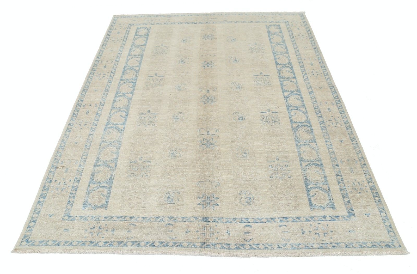 Tapis noué à la main beige et bleu clair à motif géométrique minimaliste, 1,68 x 2,24 m photo Textiles