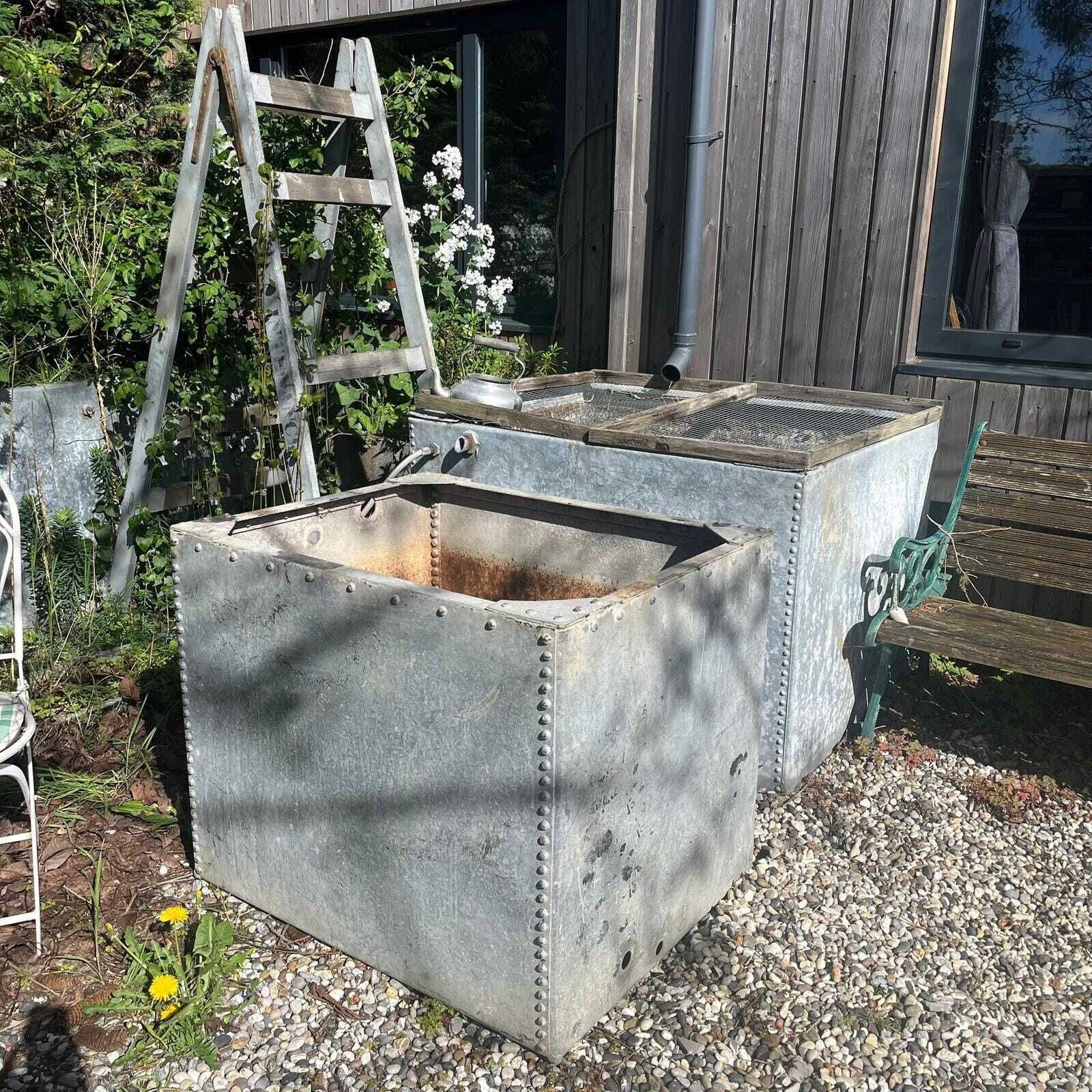 Galvanised Riveted Water Tank Industrial Rustic Garden Planter Not Watertight photo Garden Decor