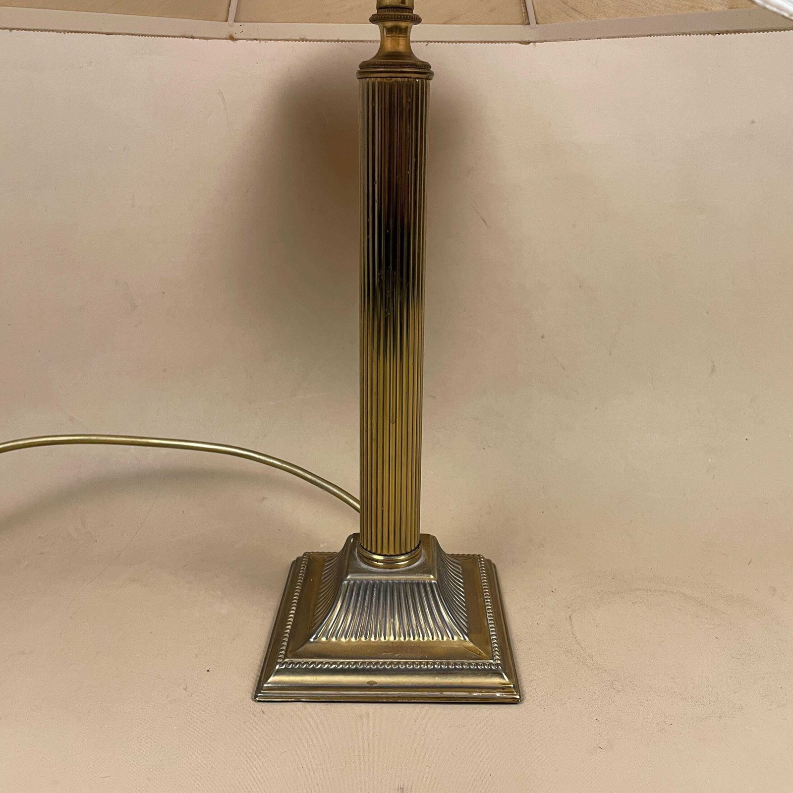Metal Gold Brass Lamp Light Ornate Square Base Pattern Bedside Side Column Regency Classic Pillar Classic Antique Silk Cream Lampshade photo 85.0