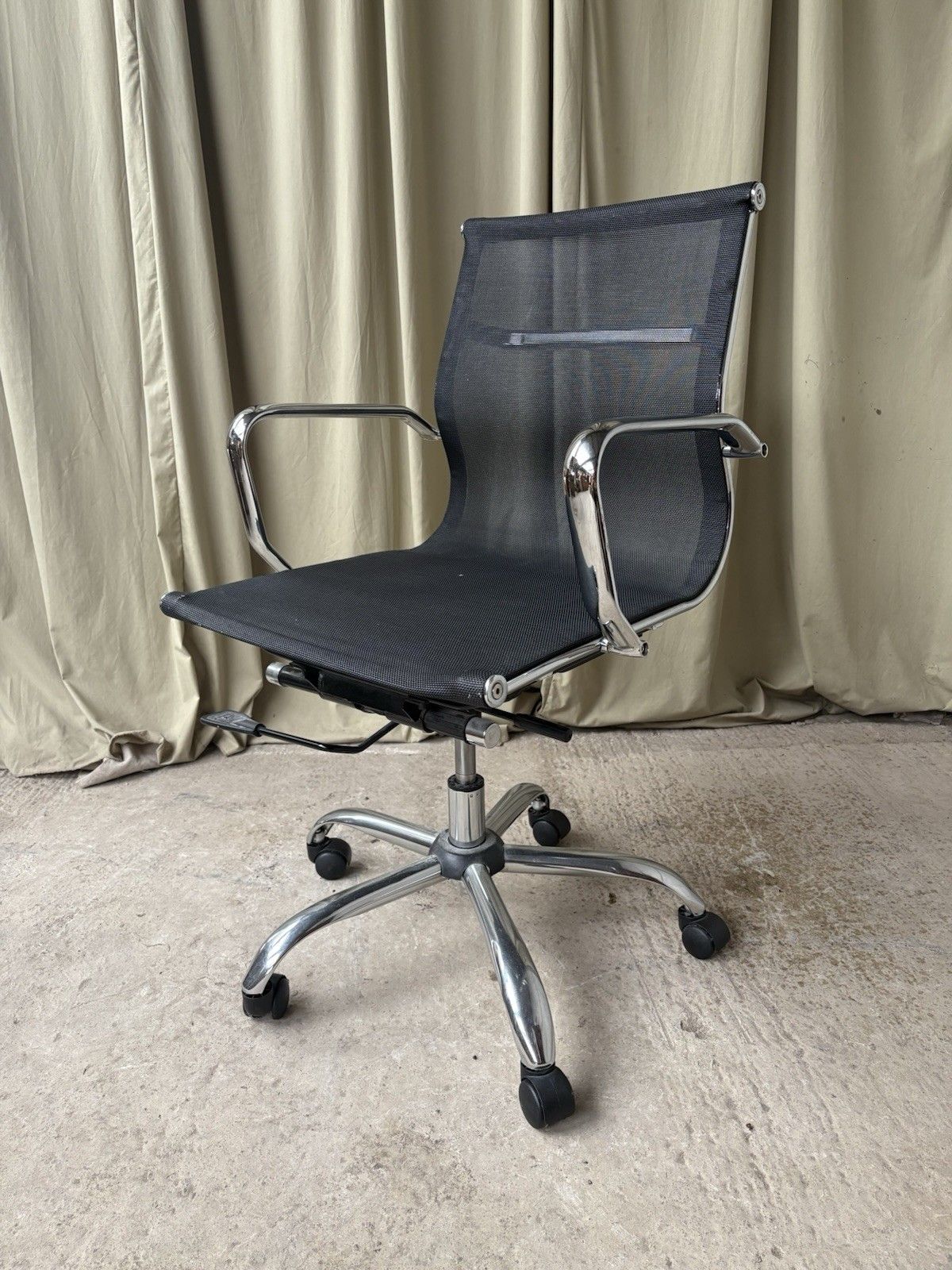 Vtg Mid Century Style Occasional Desk Swivel Chair Danish Scandi Retro R1160