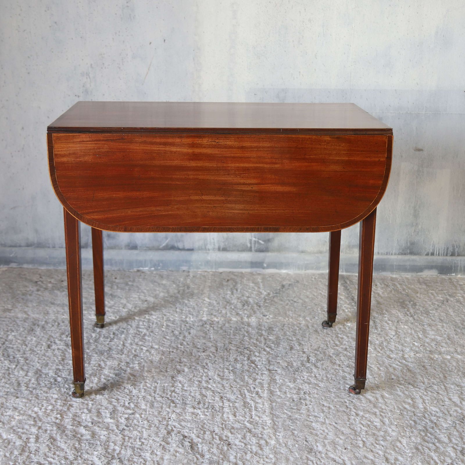 Late 18th Century Sheraton Style Mahogany Pembroke Table   Partridge Wood Cross Banding photo for sale
