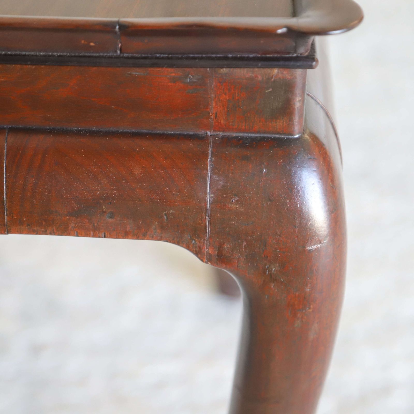 7750.0 Early Georgian George II Cuban Mahogany Tray Top Silver Table With Cabriole Legs photo
