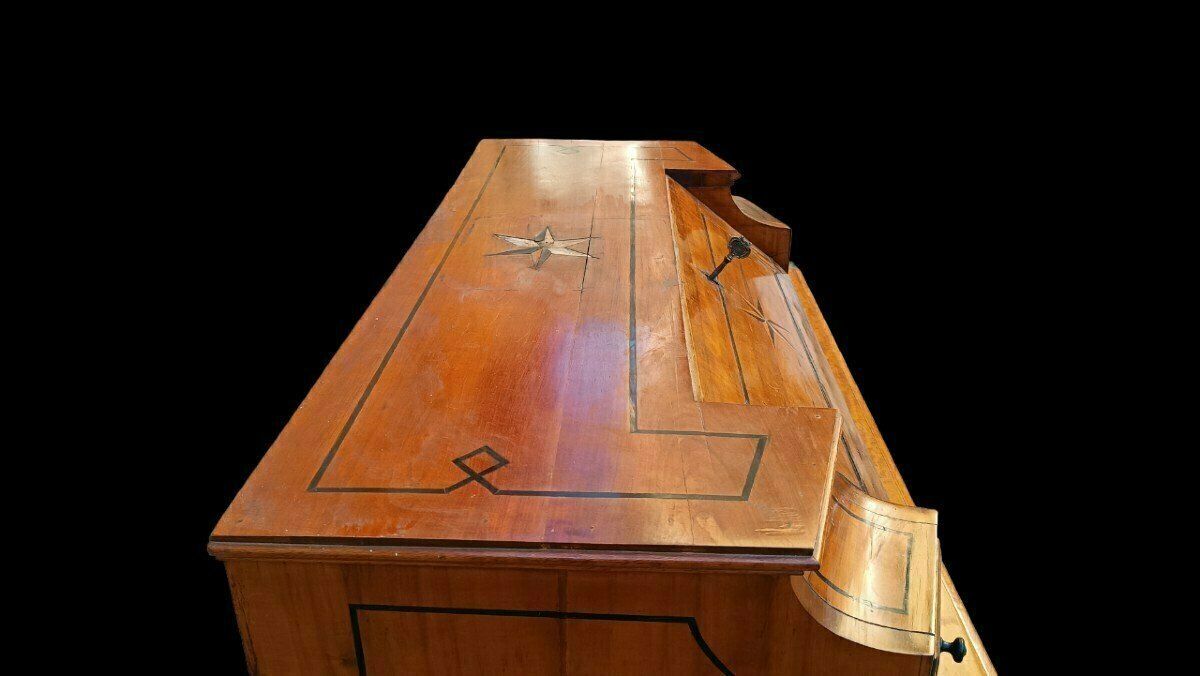 Inlaid Folding Desk From The End Of The 18th Century photo 1870.0