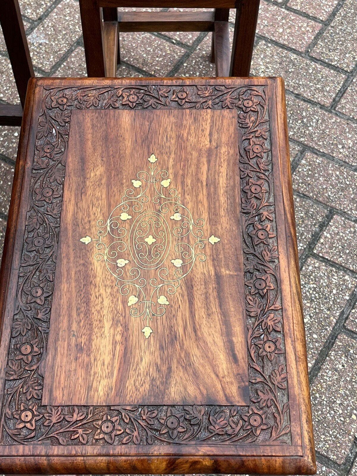 photo furniture Nest Of Tables, Perfect Coffee / Lamp Tables