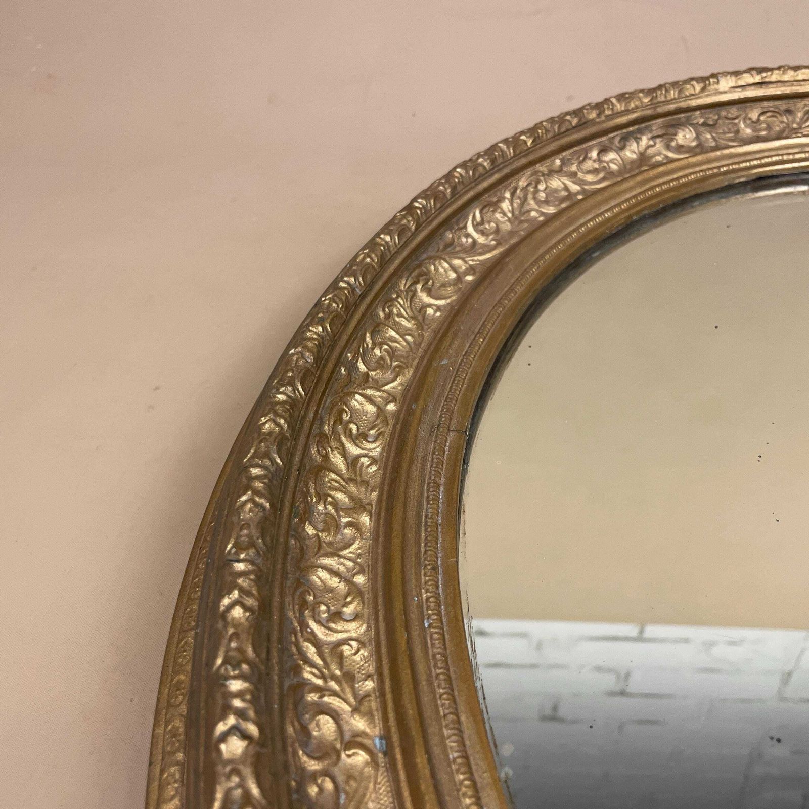 Oval Gold Wood Mirror Ornate Gold Gilt Painted Portrait Wall Mirror Regency Hallway Entry Wooden Frame Antique Style photo buy