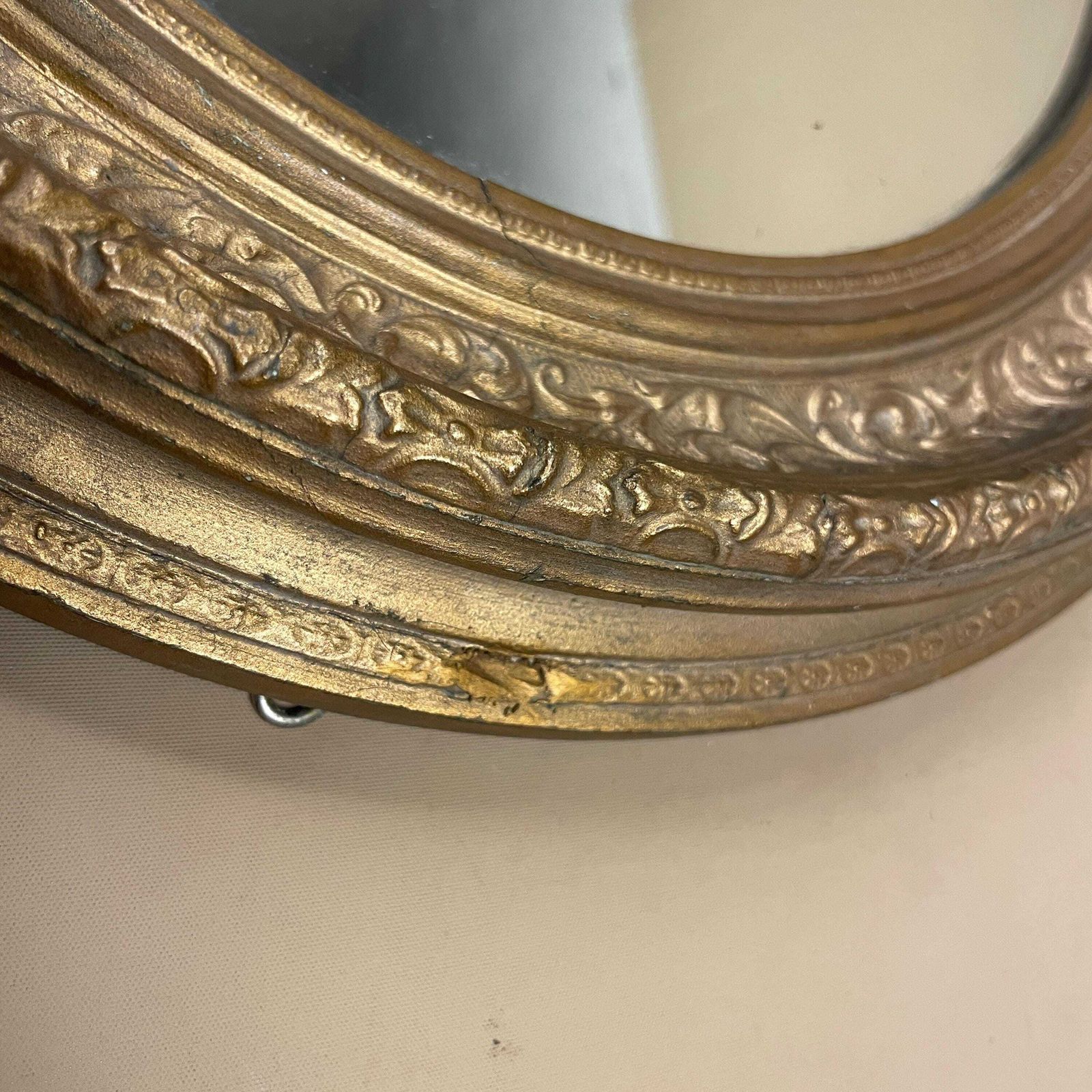 photo for sale Oval Gold Wood Mirror Ornate Gold Gilt Painted Portrait Wall Mirror Regency Hallway Entry Wooden Frame Antique Style