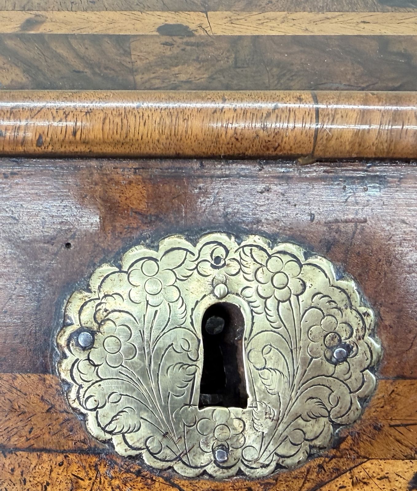 photo buy Queen Anne Period Early 18th Century Walnut Bureau (England, Circa 1705)