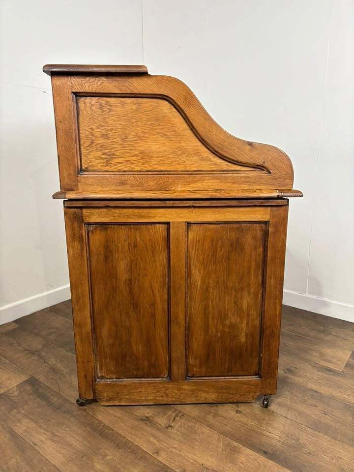 photo furniture Edwardian Oak Small Roll Top Desk