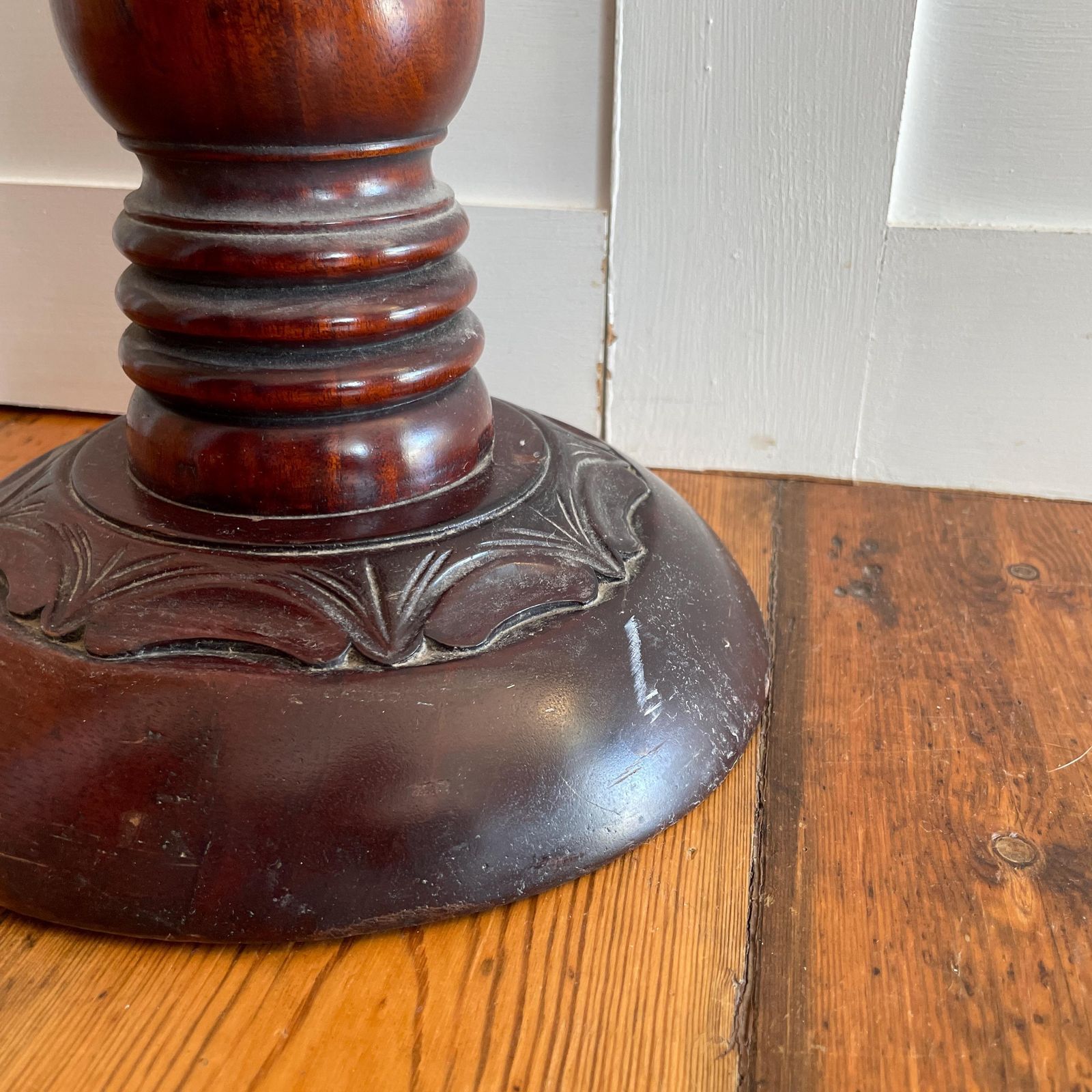 Tall Wooden Plant Stand Table Carved Patterned Oriental Dark Wood Floor Pedestal Round Display Stand Accent photo vinterior