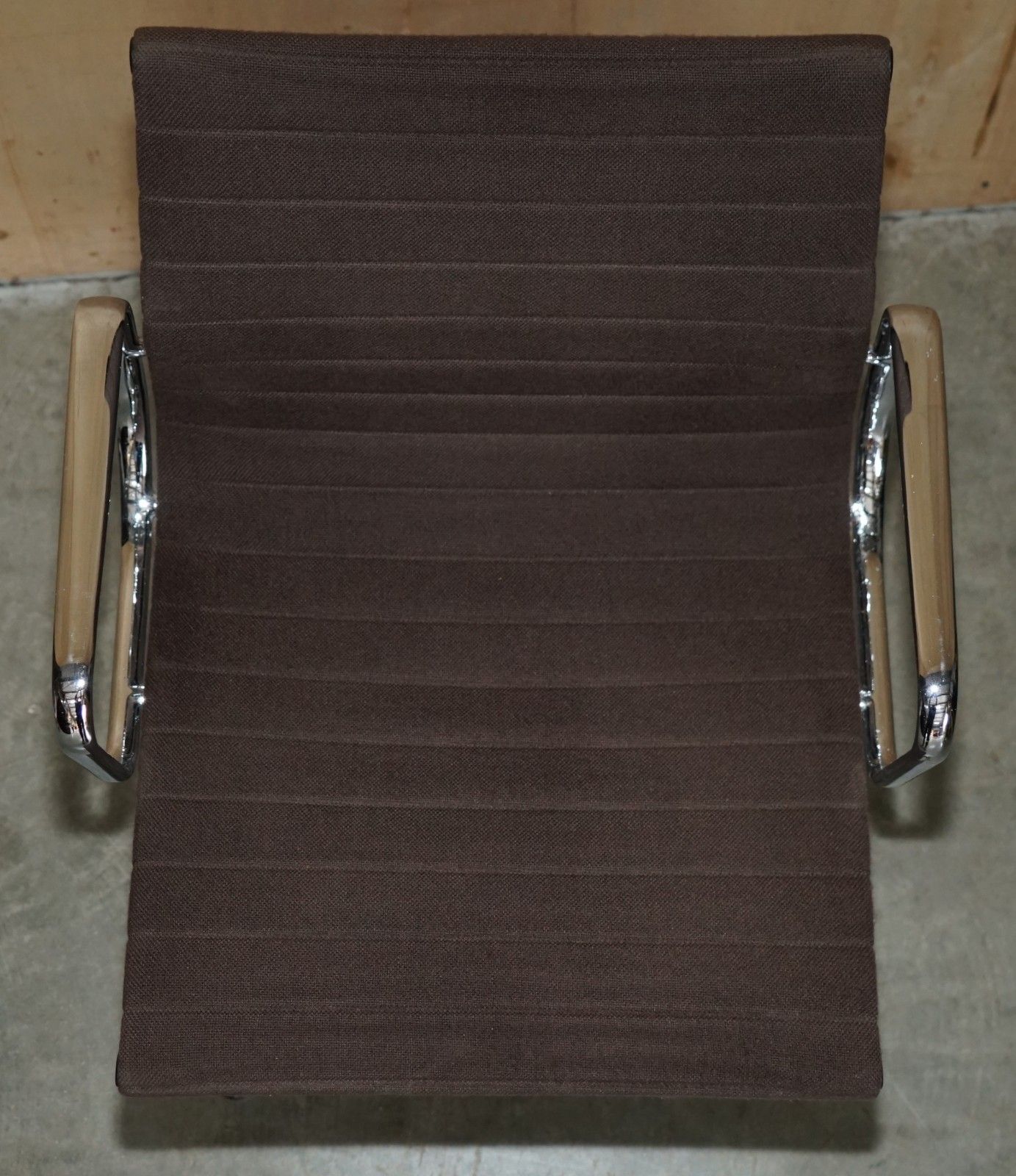 1 Of 3 Brown 1989 Vitra Eames Herman Miller Ea 108 Model Office Swivel Chairs photo 1695.0