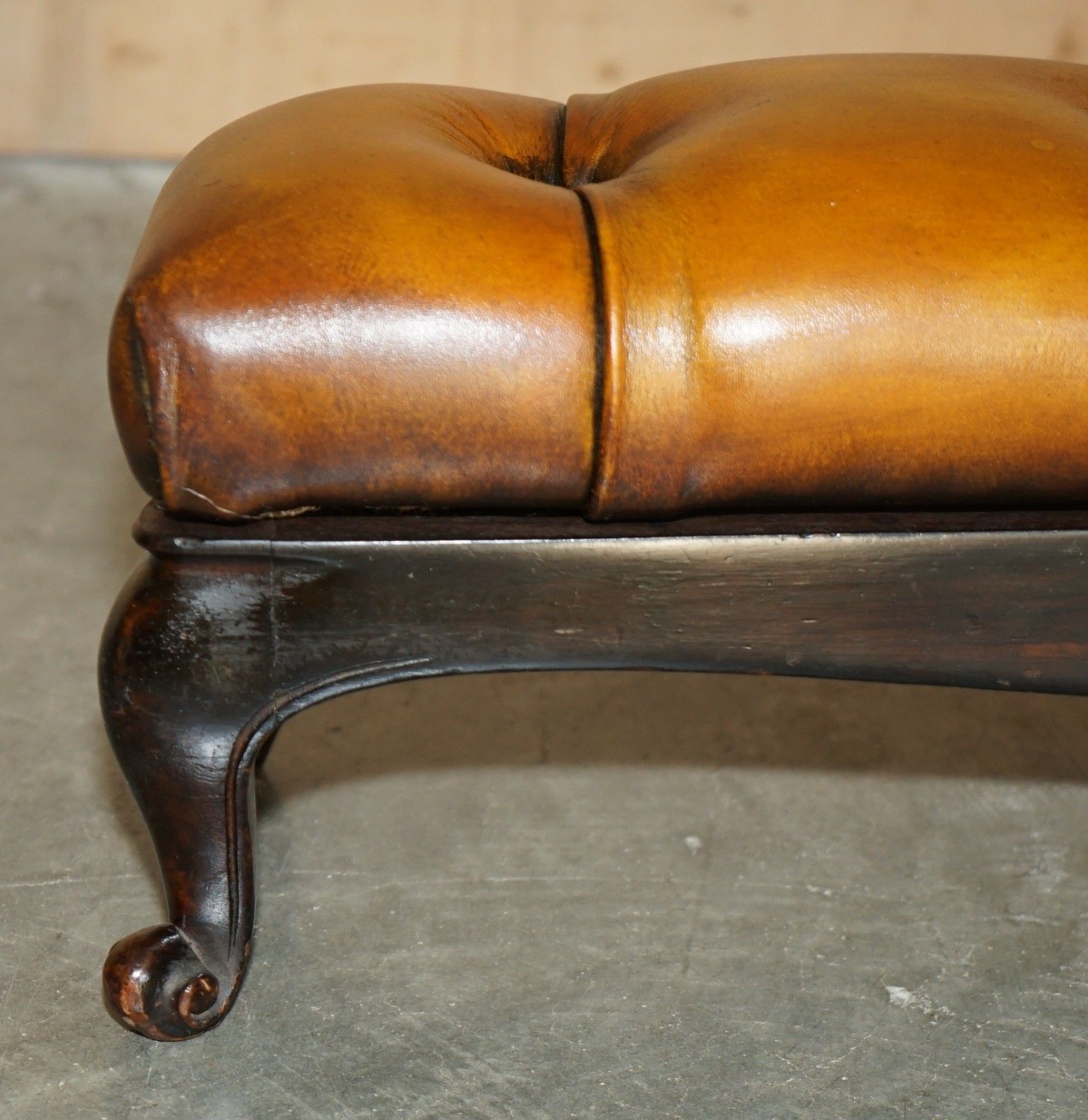 3350.0 97.5cm Victorian Chesterfield Brown Leather Club Fender Log Burner Footstool photo