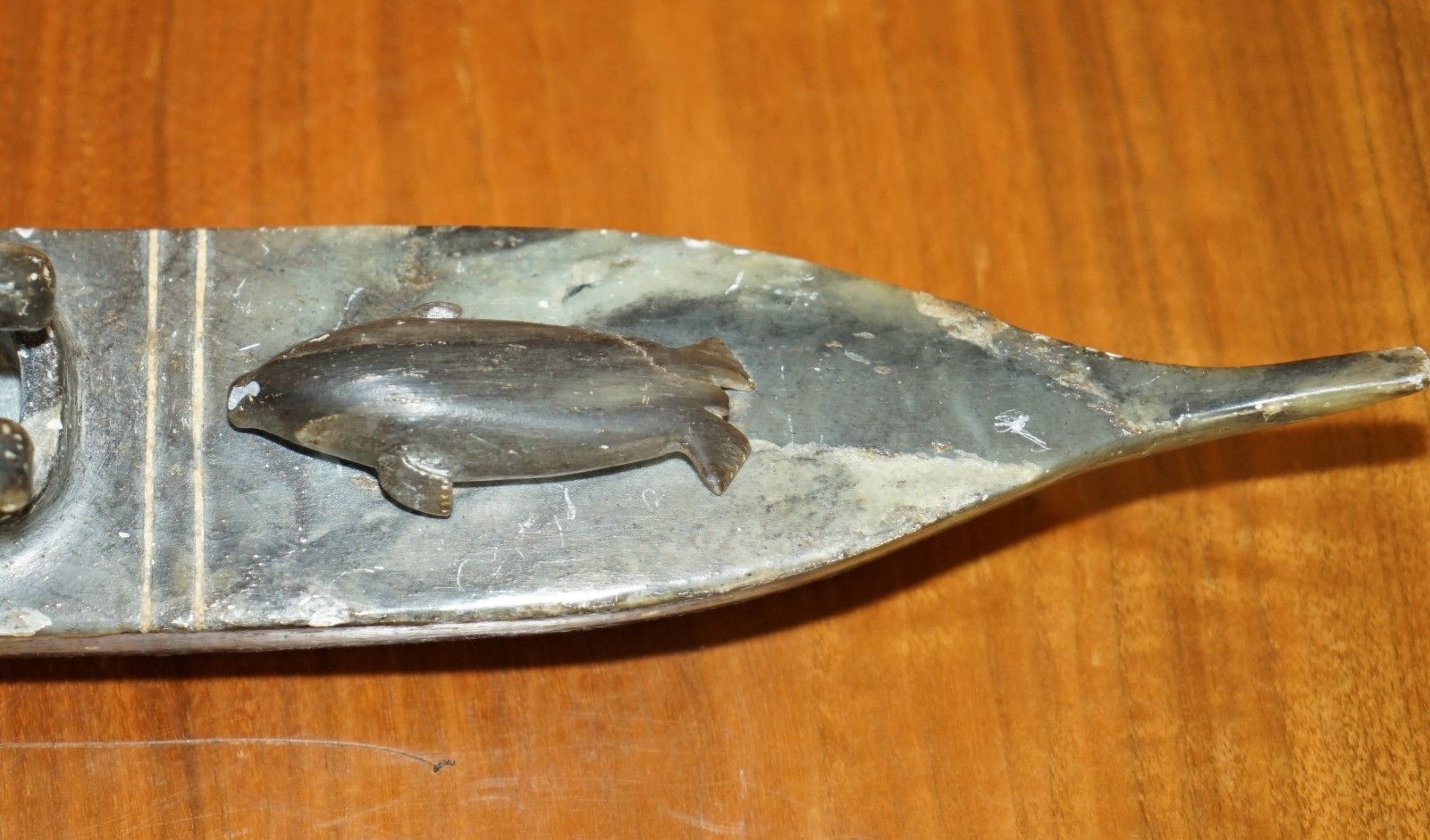 Fine Alex Patsauq 1917 Signed Serial Number Inuit Eskimo Soapstone Kayak Carving photo vinterior