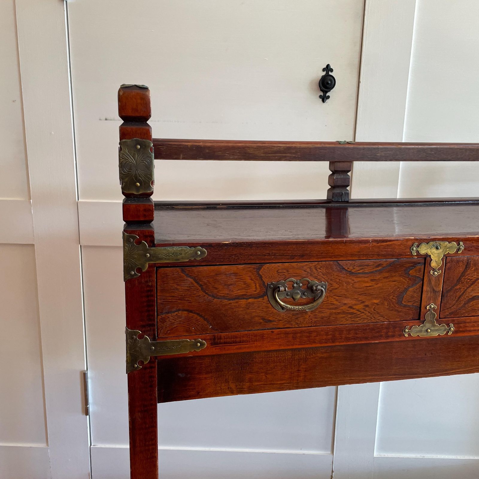 Chinese Console Table Wooden Brass 3 Drawer Oriental Hall Accent Stand Entryway Hallway Table photo Furniture