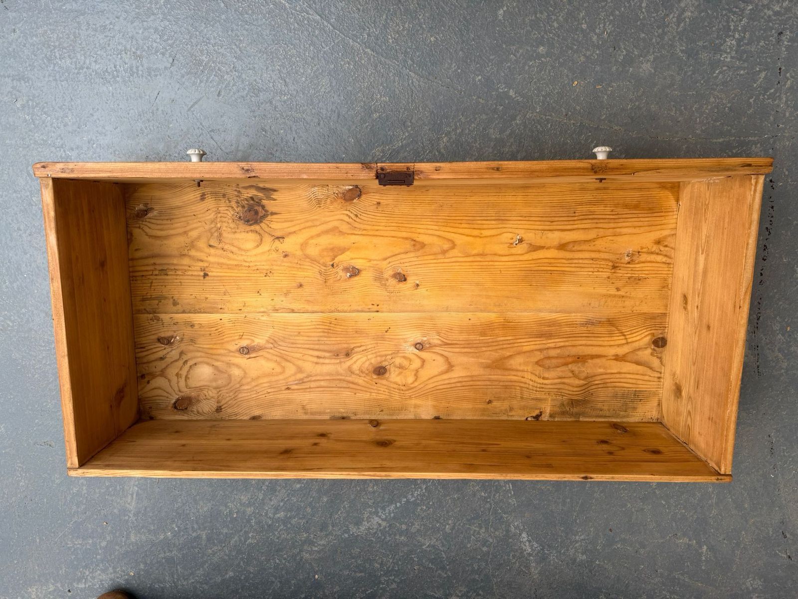 photo furniture A Massive Victorian Pine Hungarian Waxed 3 Drawer Chest Of Drawers