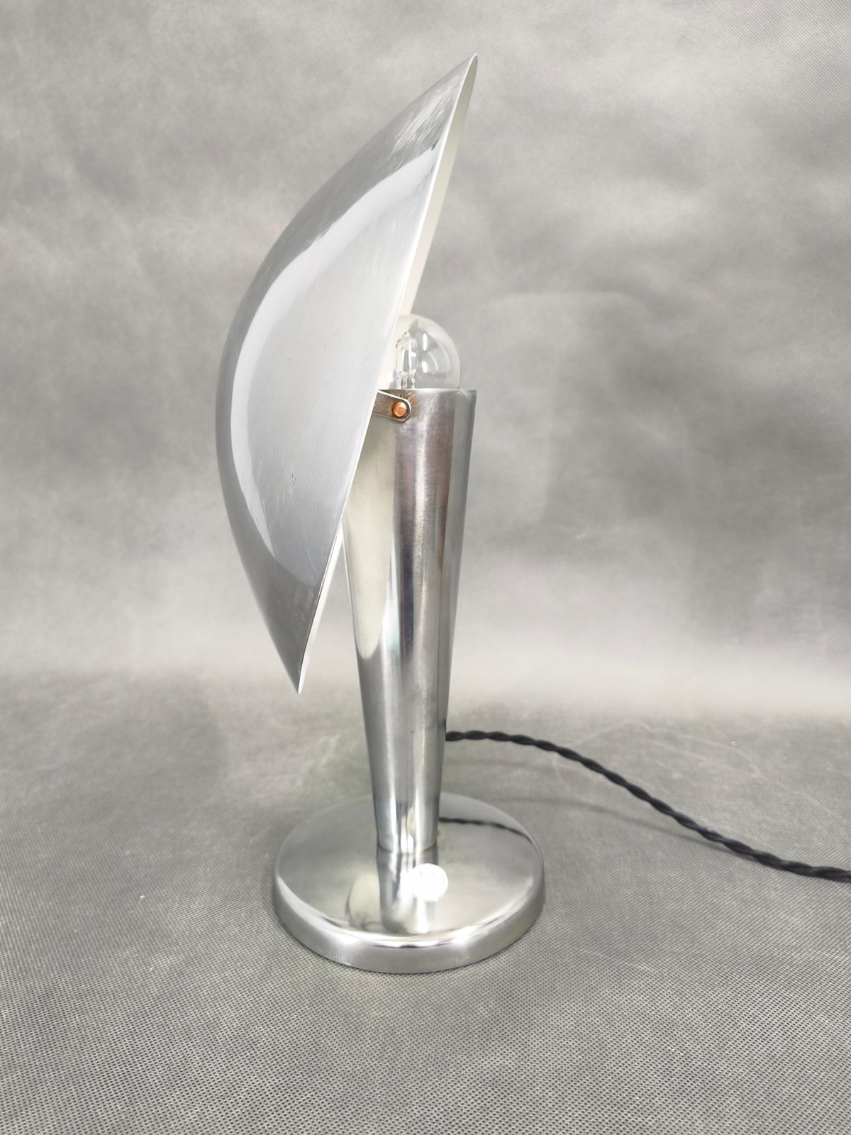 Bauhaus Chromen Tafellamp Met Verstelbare Kap, Jaren 1930 photo buy