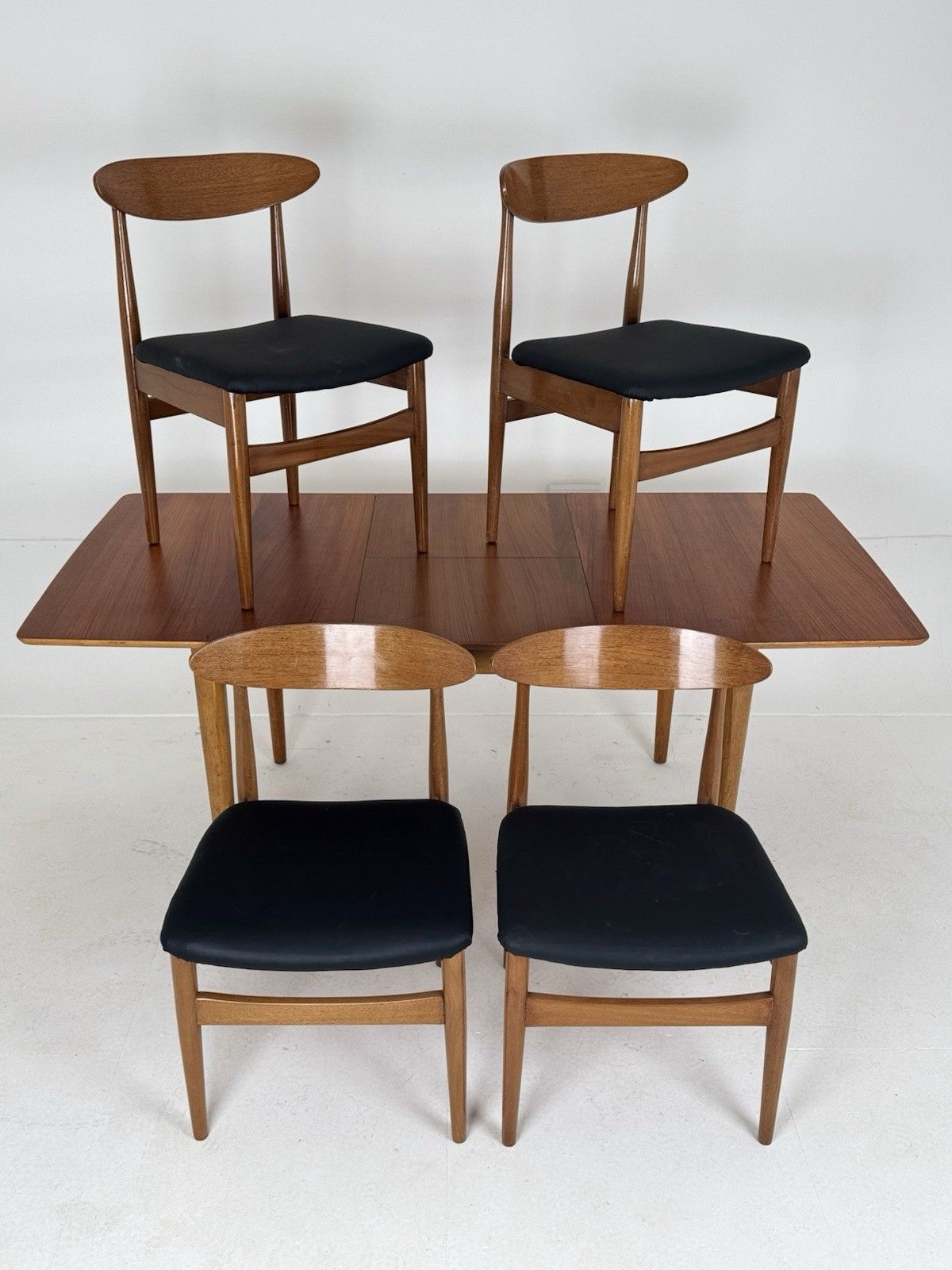 Mid Century  Rectangle Extending Jentique Dining Table 4 Matched Chairs Teak Mcm