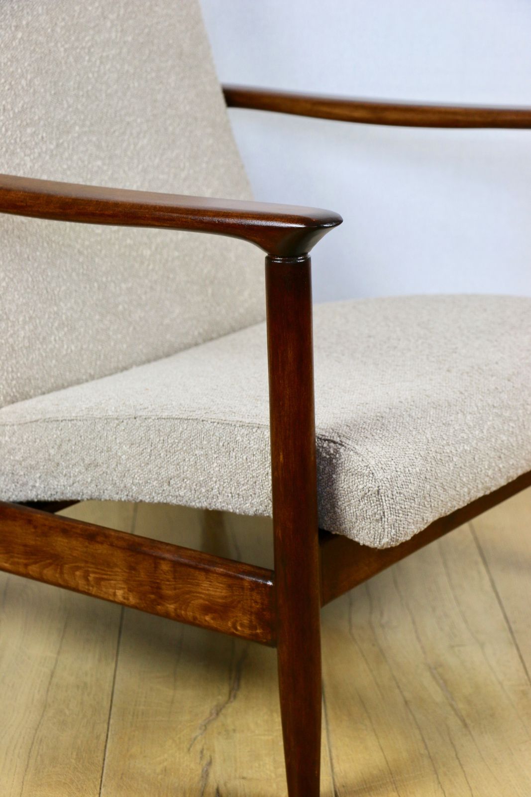 photo furniture Gfm 142 Armchair, Designed By Edmund Homa From The 1970s Beige Boucle Dark Wood   2 Pieces Available.