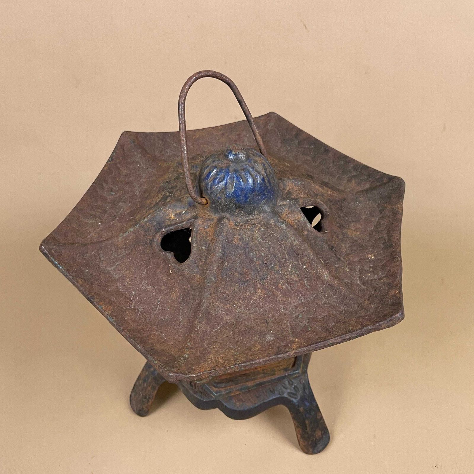 Japanese Pagoda Lantern Oriental Lamp Cast Metal Asian Garden Light Blue Indoor Outdoor Lighting Home Accent Candle Tealight Holder Antique photo 85.0