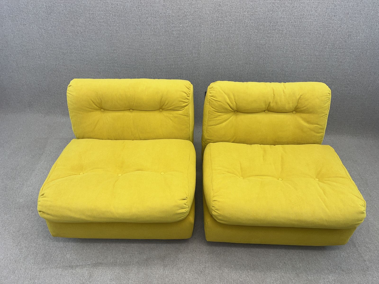 photo furniture Sofa Modular Armchairs Amanta By Mario Bellini For C&B B&B Italia Set Of 2