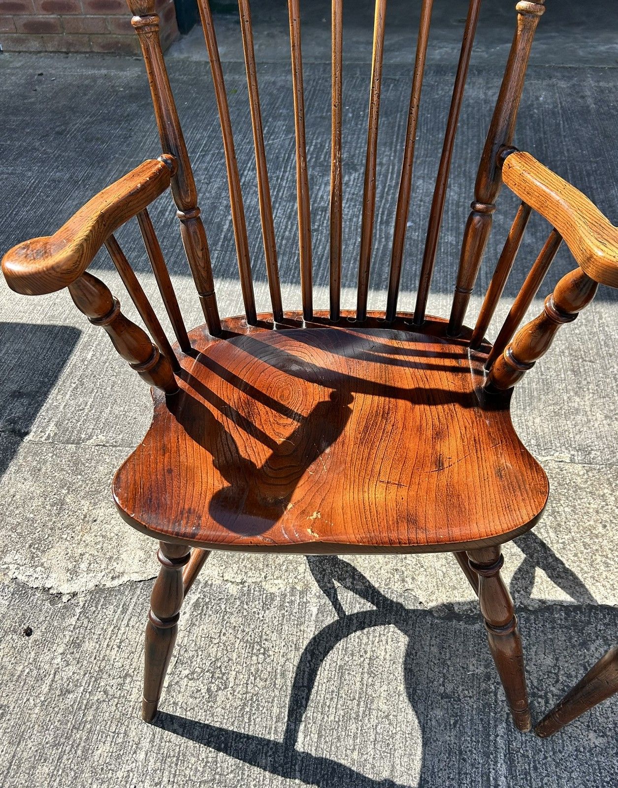 Vintage Pair Of Oak & Elm Comb Back Windsor Chairs Crinoline Stretcher Armchairs photo vinterior