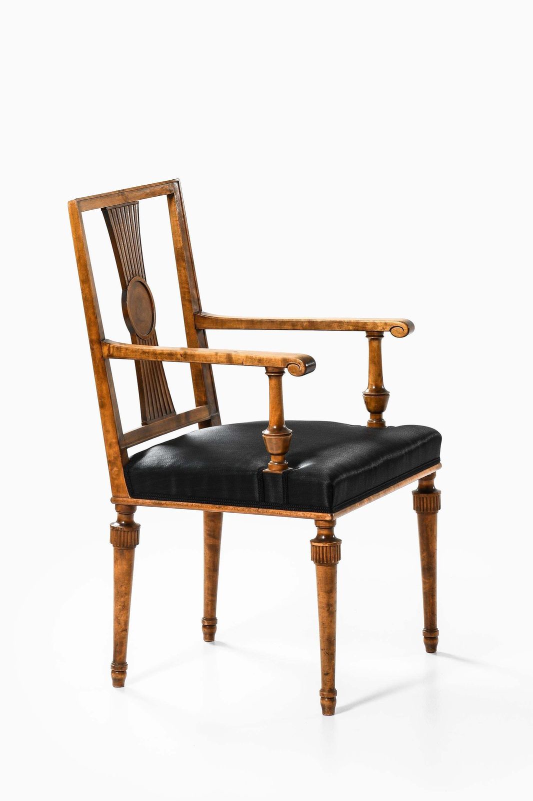 Armchair In Birch And Horsehair Attributed To Axel Einar Hjorth, 1930s photo vinterior
