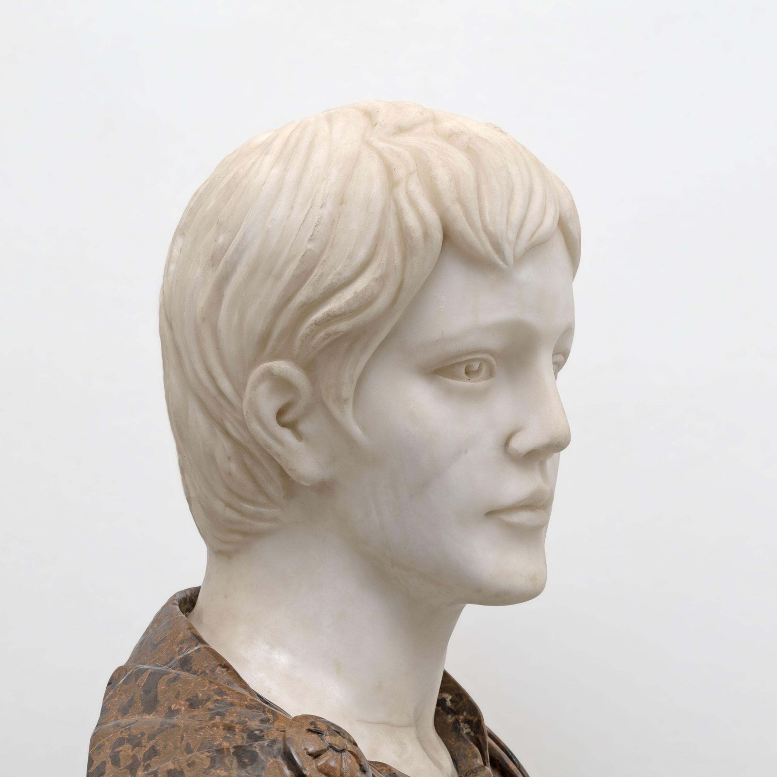 Polychrome Marble Bust Of A Roman Emperor, 20th Century photo vinterior