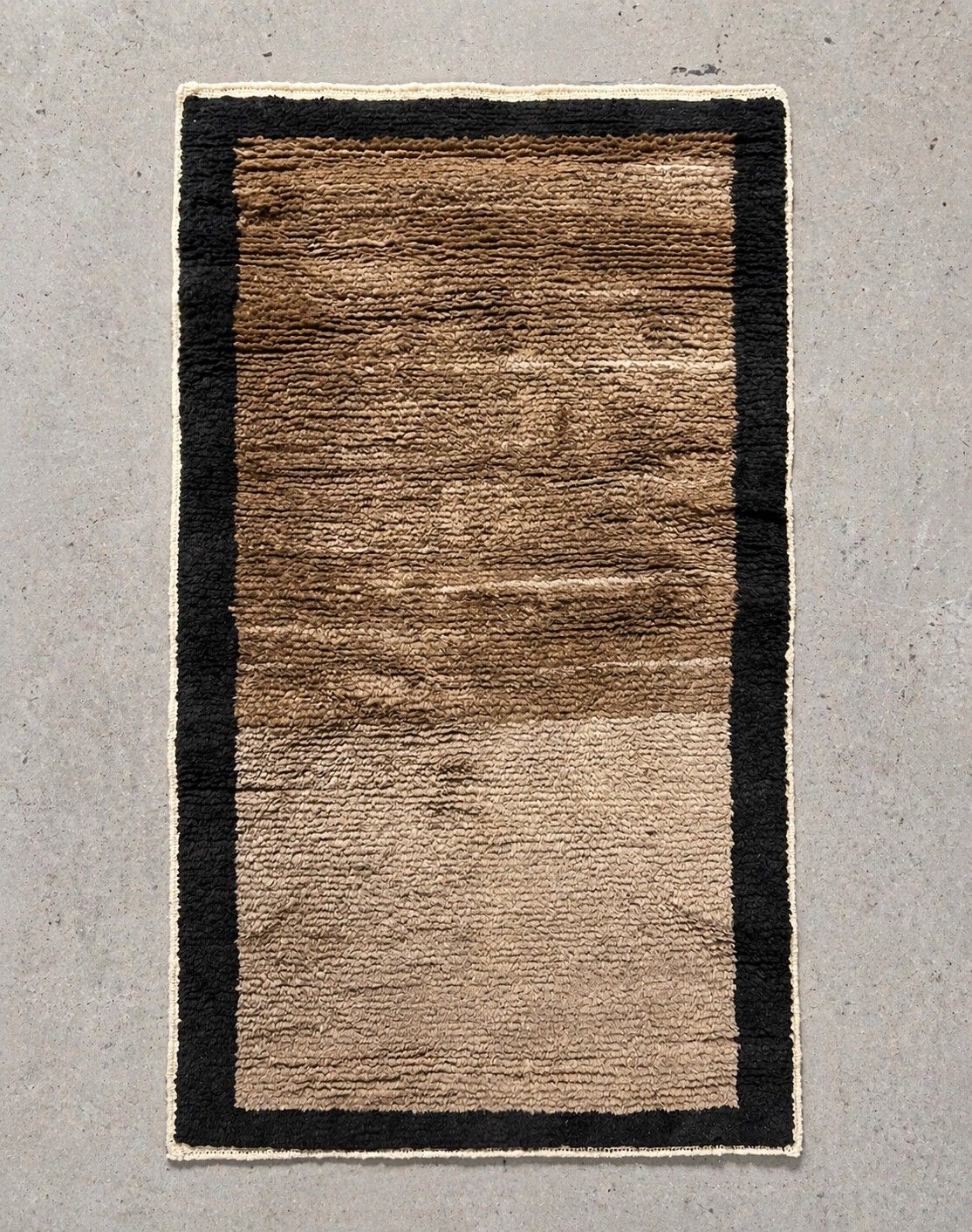 3.6x5.6 Ft Handknotted Tulu Rug. 100% Wool. Beige, Brown And Black Border Design photo Textiles