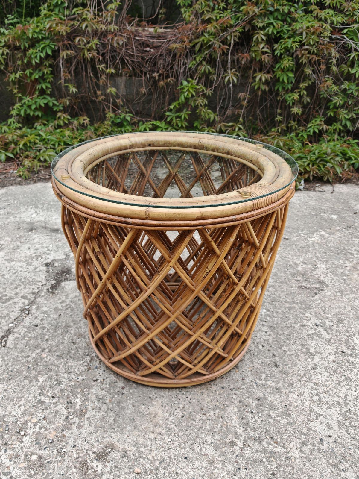 Mid Century Coffee Table In Bamboo With A Glass Top, Italy 1970s photo vinterior