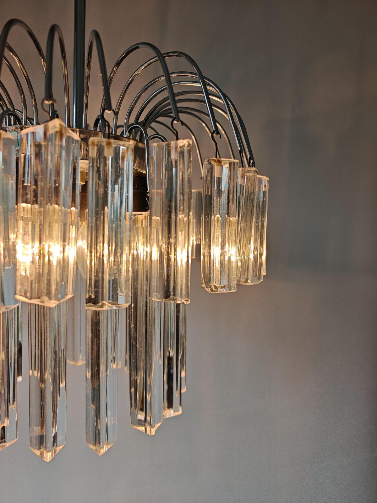 photo for sale Mid Century Modern "Fountain" Chandelier By Venini, Italy 1960s