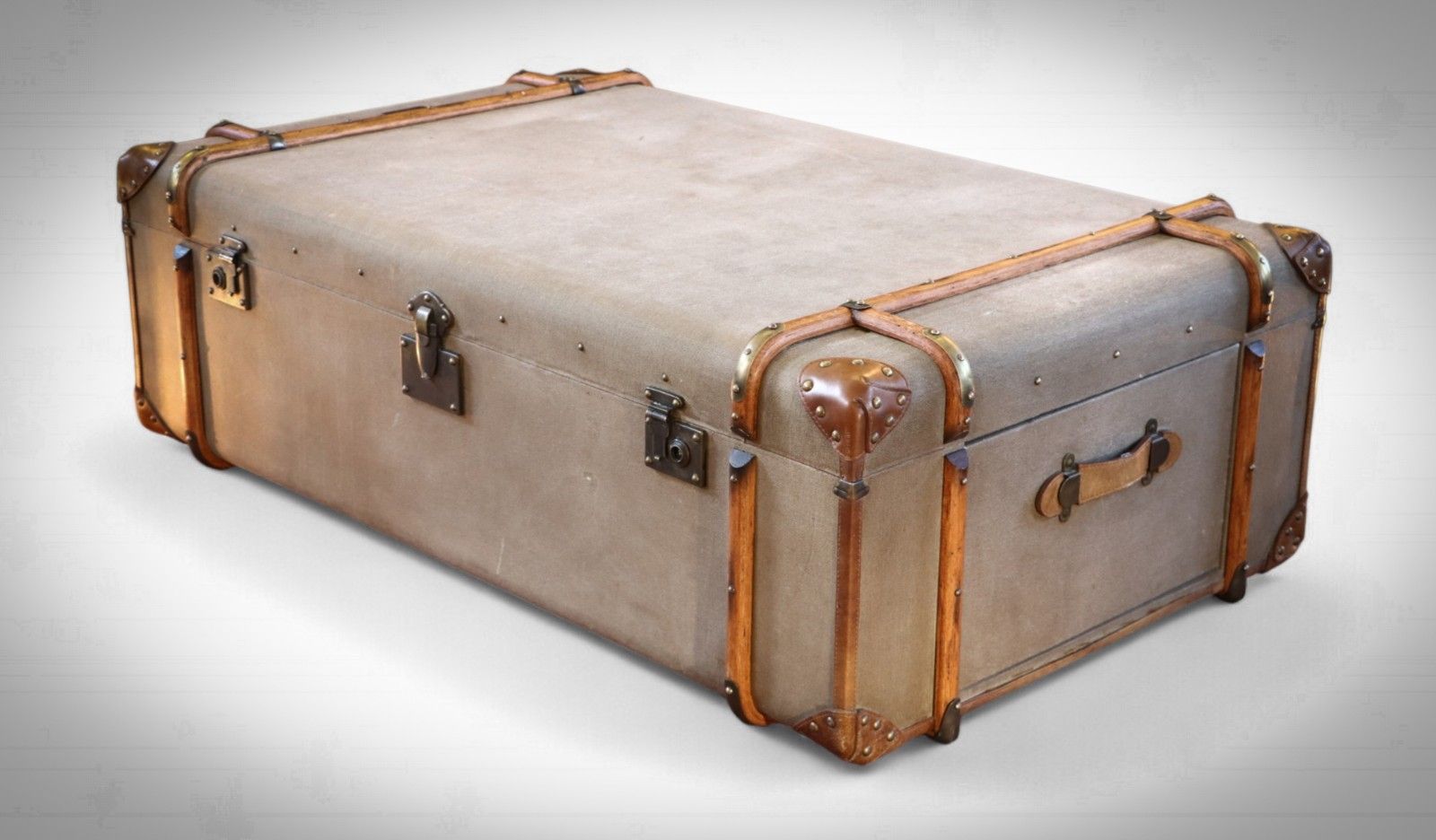 Stunning Timothy Oulton Globetrekker Large Canvas Leather Coffee Table Khaki 🚚