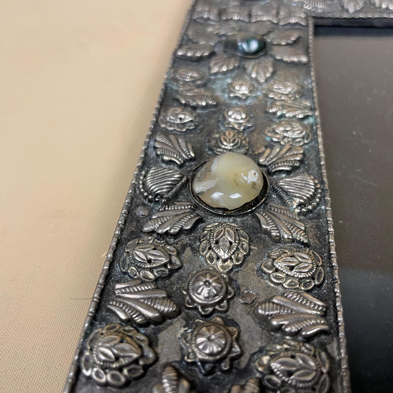 Indian Metal Picture Frame Glass Vanity Photo Patterned Gem Stone Handmade Photos Silver Freestanding Rectangle Ornate Pattern 30.5x25.5cm photo buy