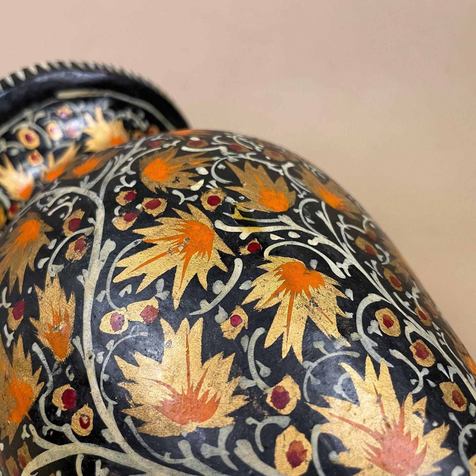photo furniture Indian Paper Mache Vase Hand Painted Black Floral Vintage Kashmiri Table Display Folk Art Collectible Handmade