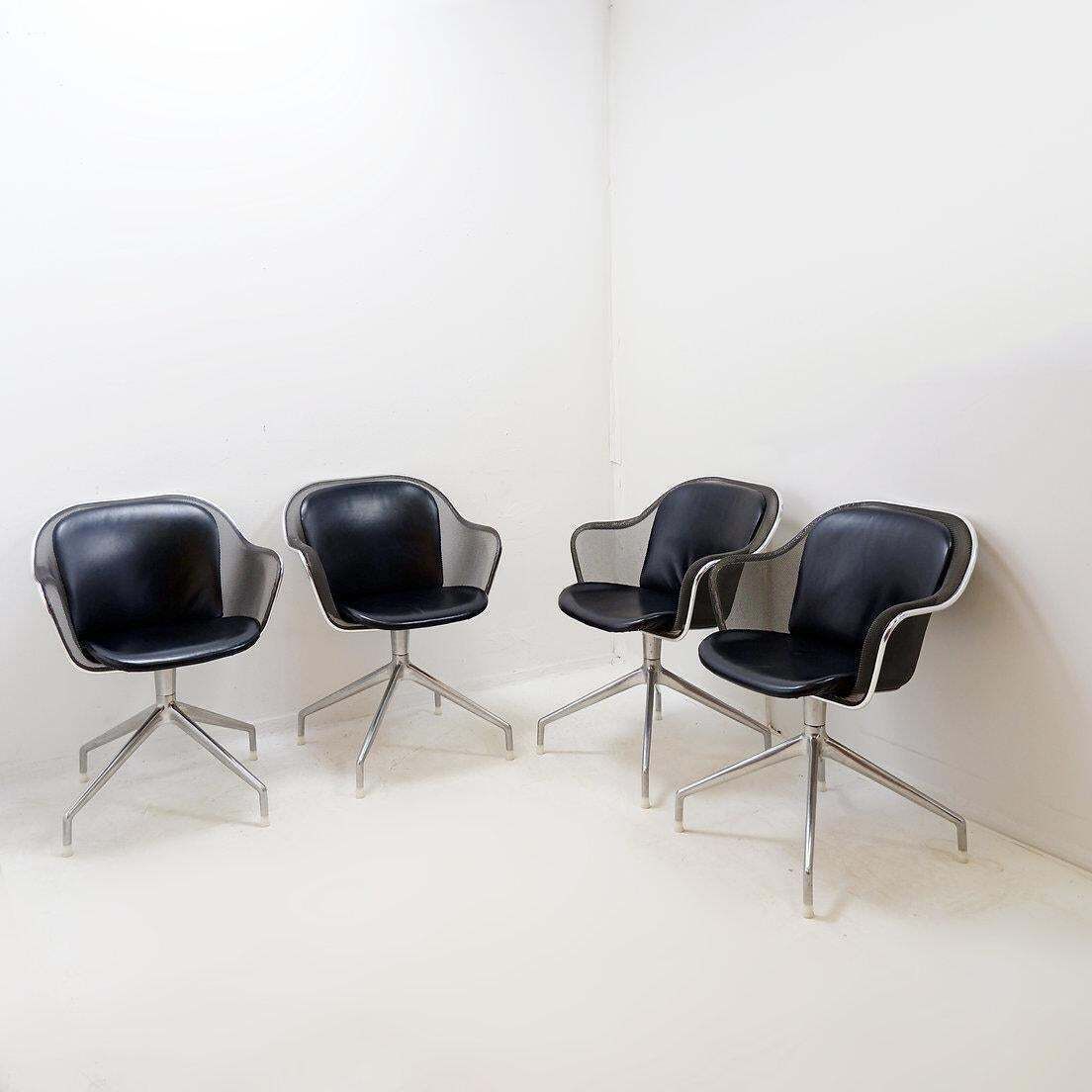 Set Of 4 "Iuta" Swivel Armchair By Antonio Citterio For B&B Italia photo 3128.0
