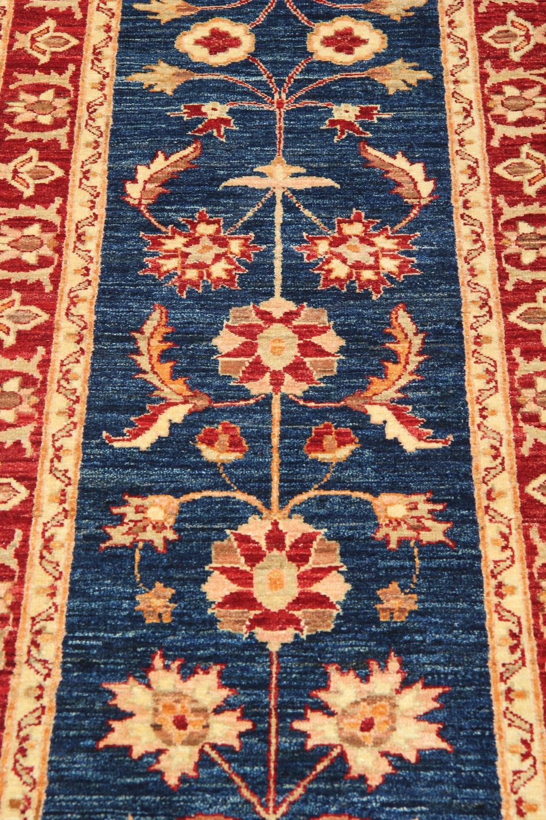 Blauwe traditionele loper, marineblauw wollen vloerkleed, oosters tapijt photo 3260.0