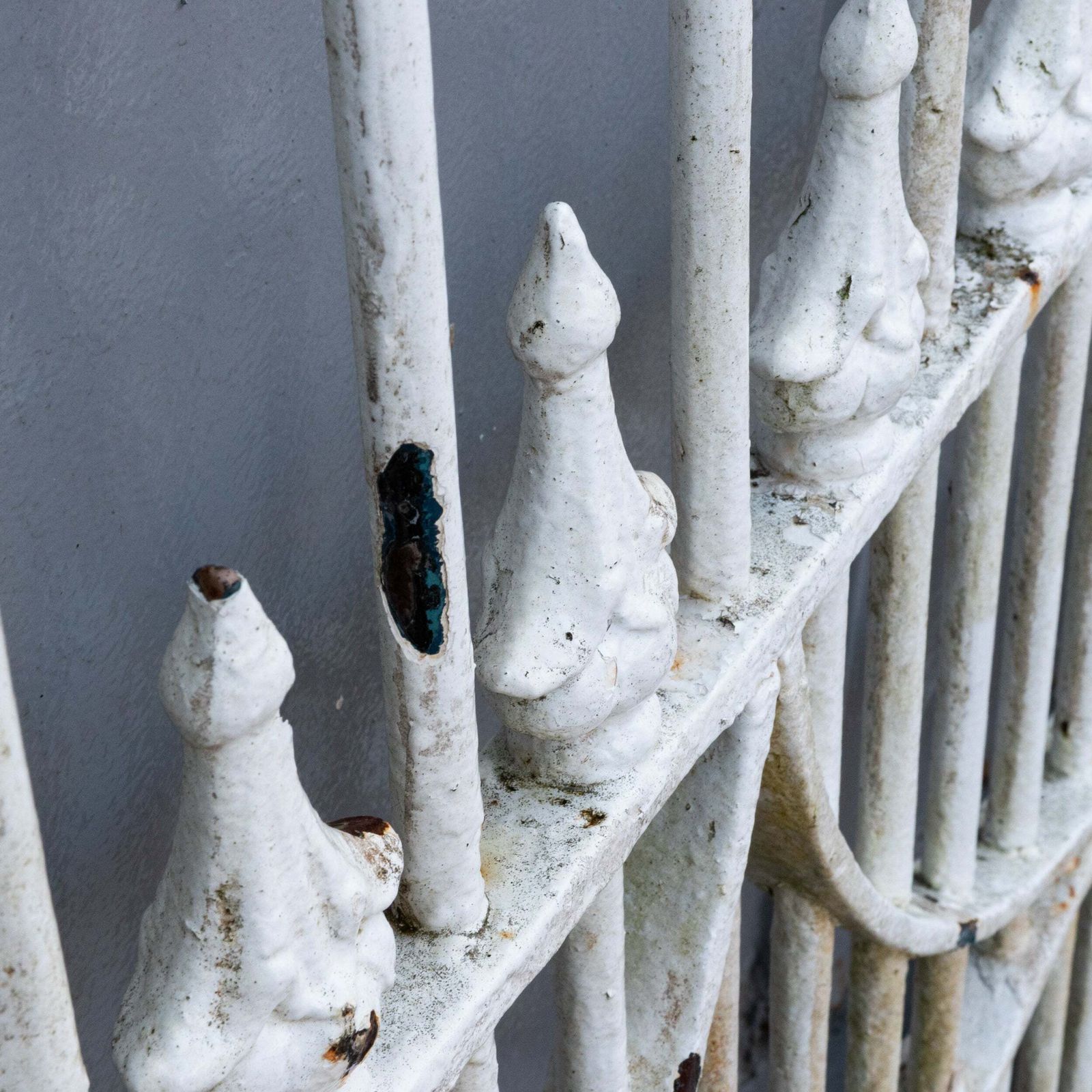 Impressive Victorian Wrought Iron Driveway Gates With Fleur De Lys Finials photo buy