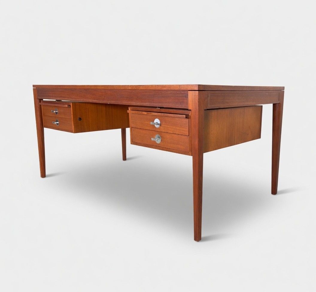 Diplomat Desk By Finn Juhl For France & Søn / France & Daverkos photo furniture