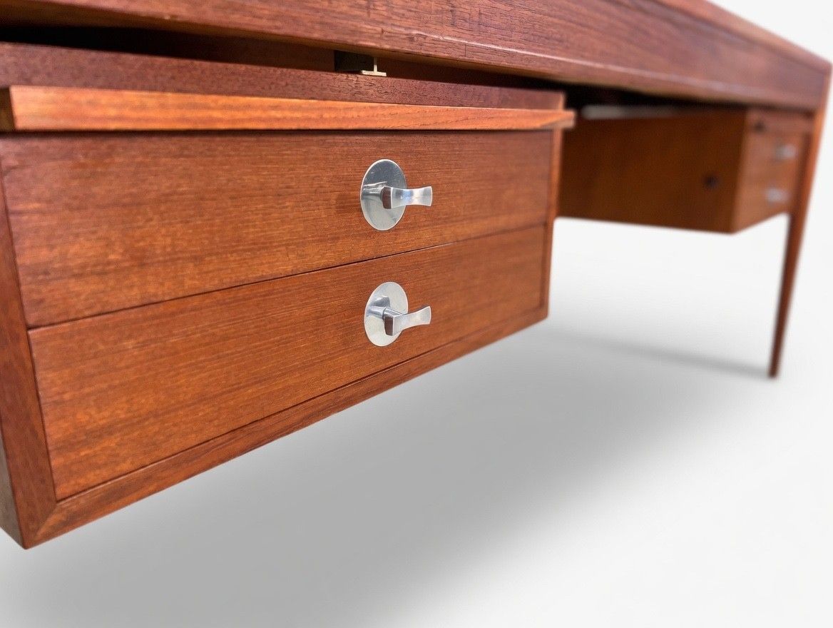 Diplomat Desk By Finn Juhl For France & Søn / France & Daverkos photo Furniture