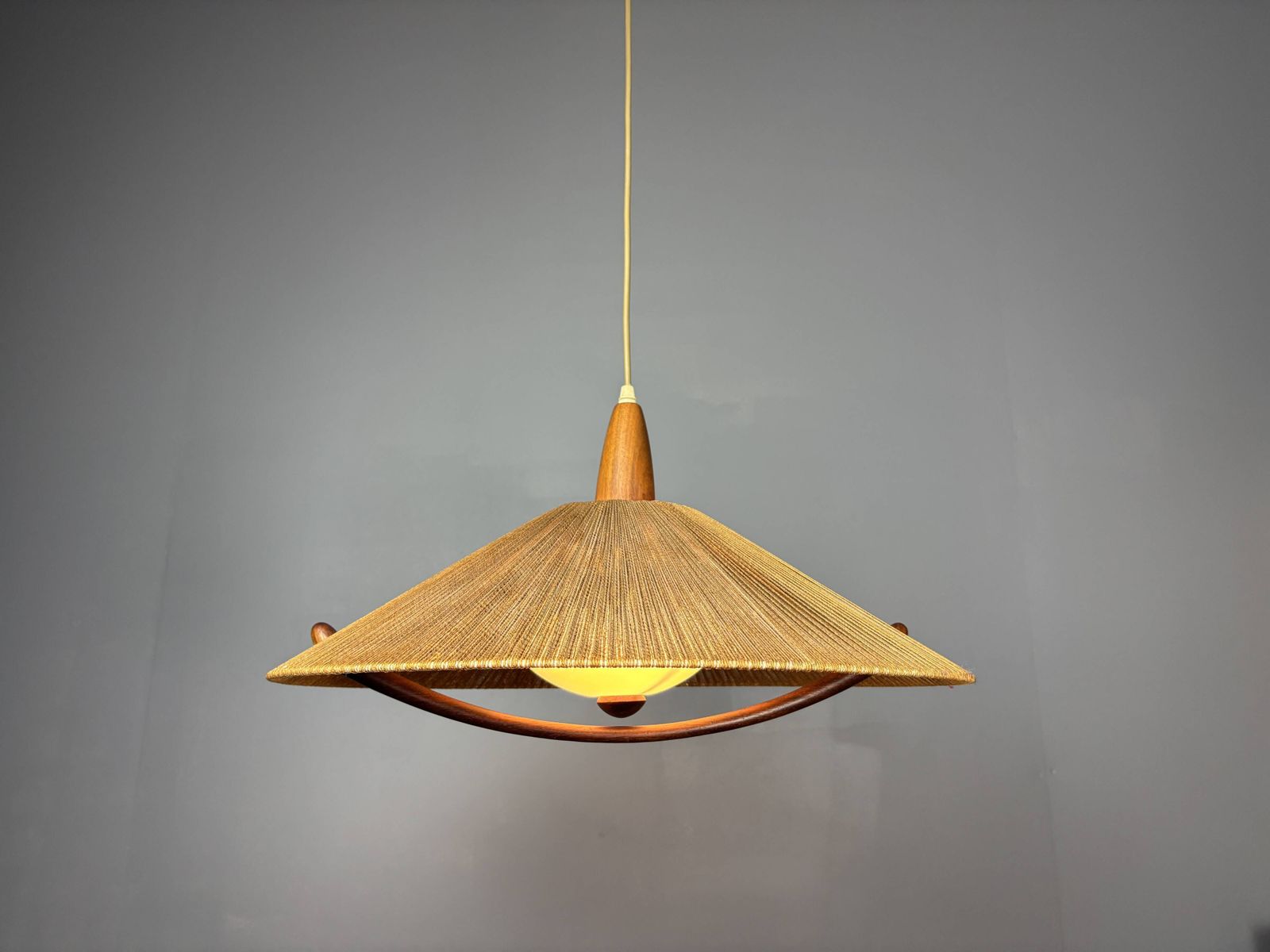 photo vinterior Large Mid Century Teak And Sisal Cord Pendant From Temde Leuchten,