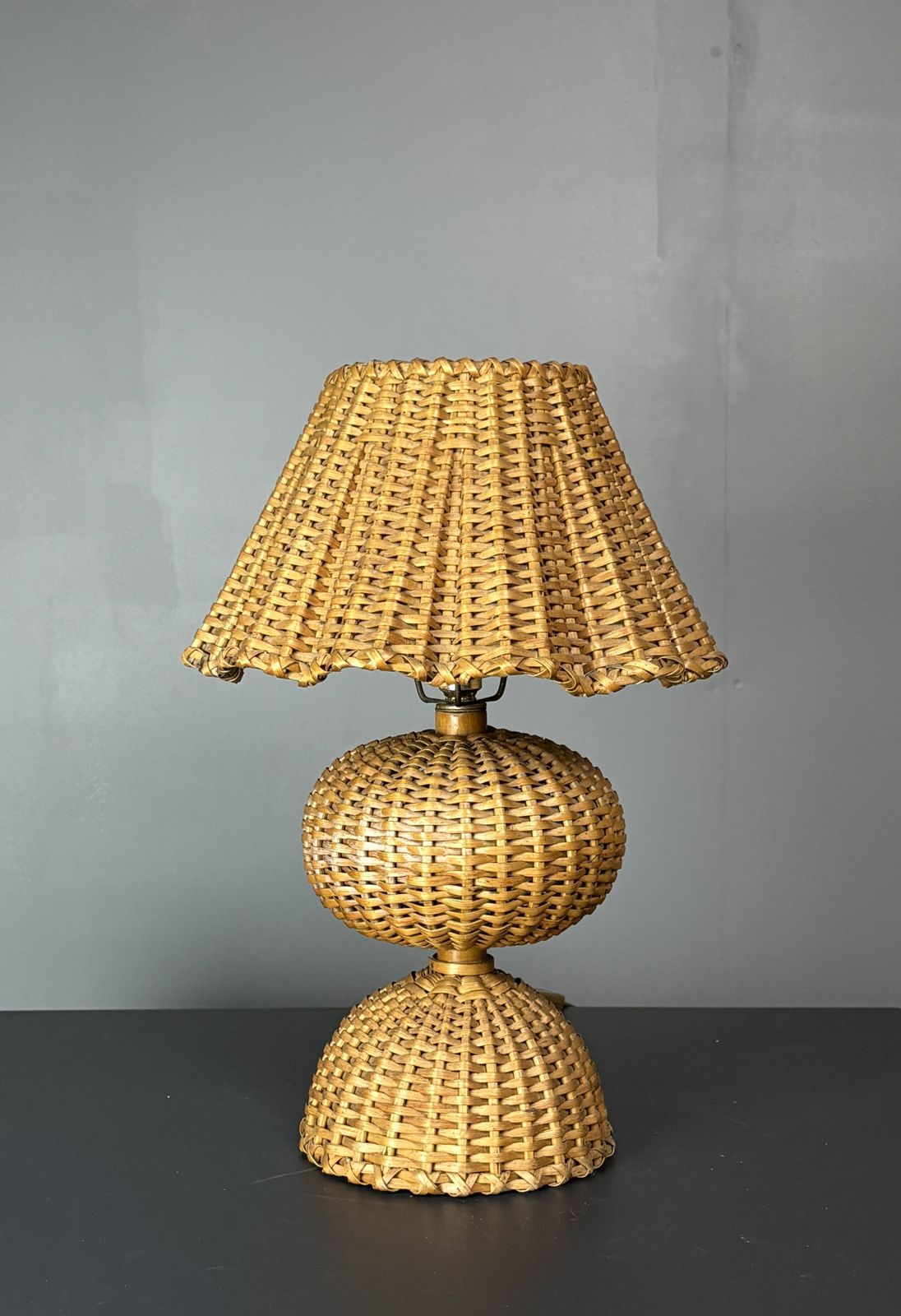 Page 1 Of 16 Midcentury Rattan Wicker Mushroom Table Lamp, 1950s photo vinterior