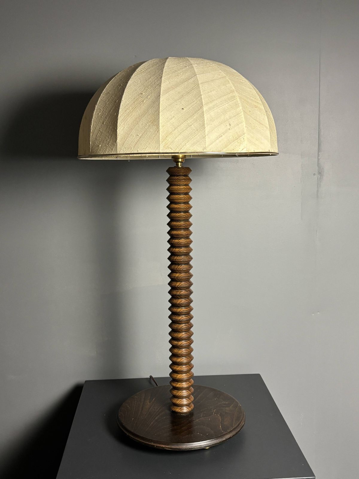 Large 95 Cm Midcentury Brutalist Wood Turned Mushroom Table Lamp, 1950s photo vintage