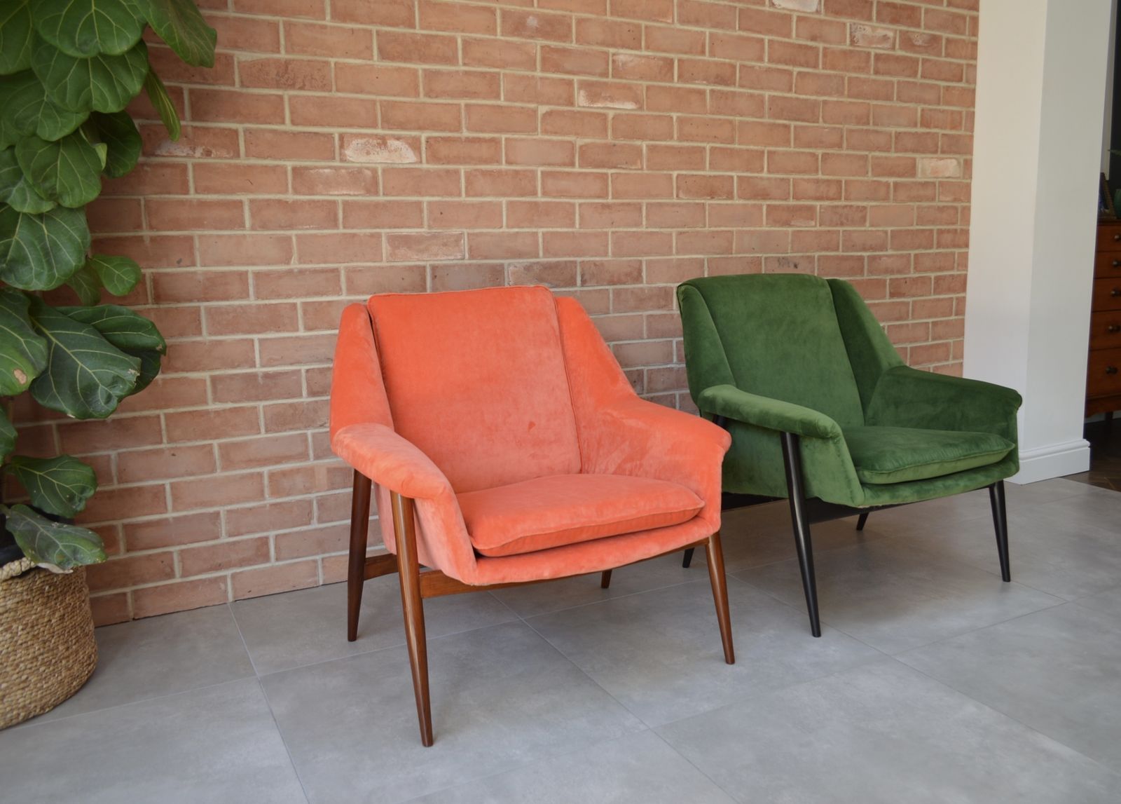 Furniture Mid Century Parker Knoll "New Menton" Model Pk940 Teak Armchair, Green Velvet Upholstery photo